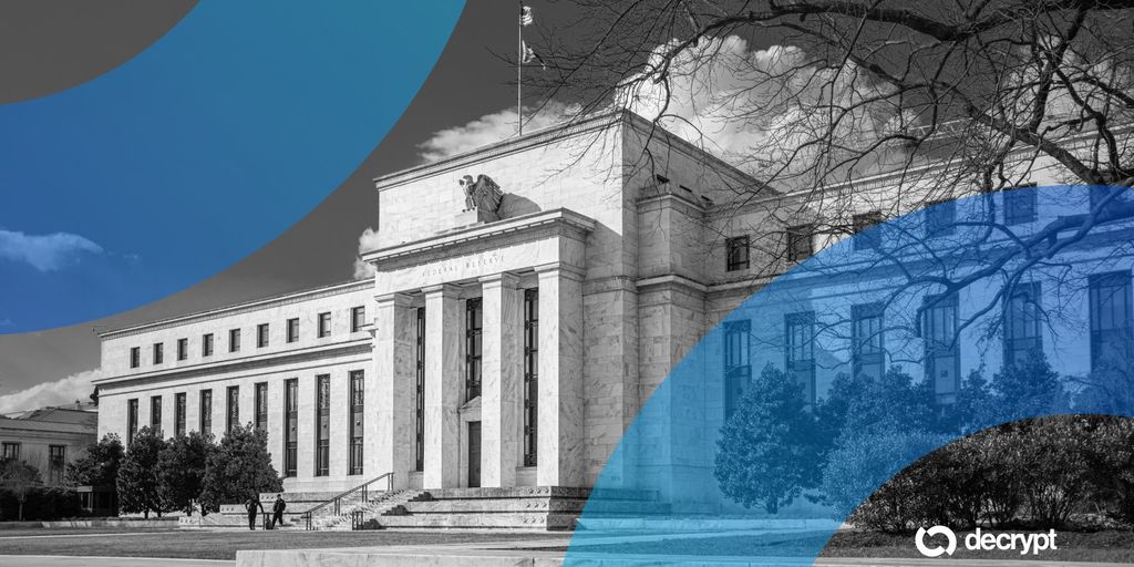 Fed Overhauls Bank Policy, Pulls Back From Prior Crypto-Focused Restrictions