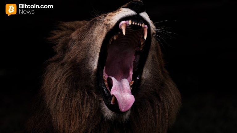 Bitcoin Eyes Explosive Rebound With Nasdaq-Size Moves Poised to Flip